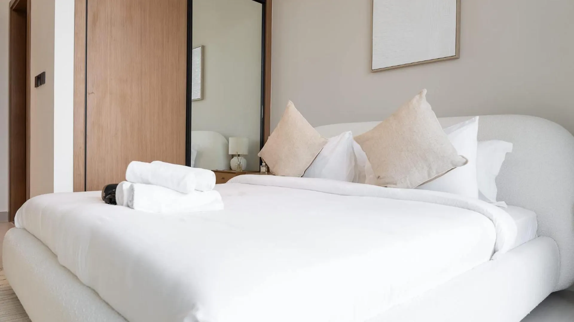 아파트 Ravishing 1 Bedroom In Binghatti Amber 두바이