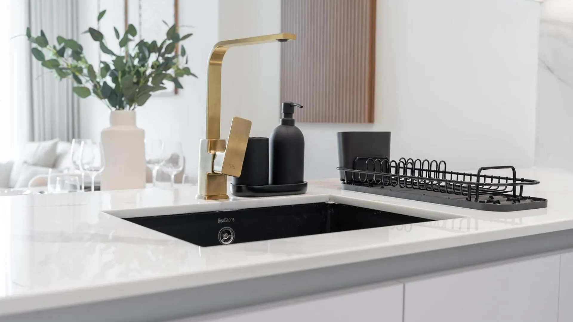 아파트 Ravishing 1 Bedroom In Binghatti Amber 두바이 아랍에미리트